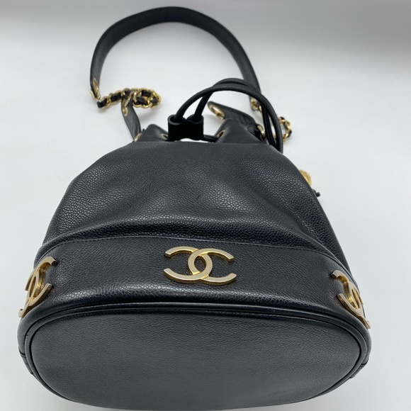 Chanel Caviar CC Bucket Drawstring Bag - Picture 4 of 8